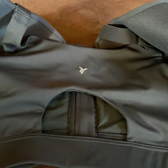 NWT sports bra 44DDD black - Picture 2 of 3